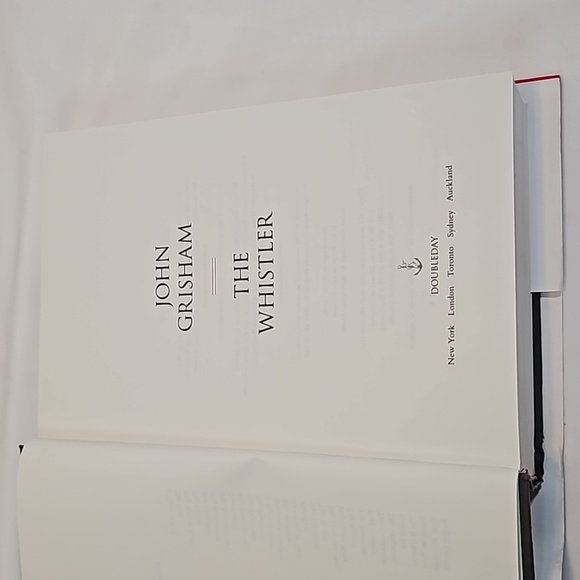 John Grisham The Whistler DOUBLEDAY Best Mystery, Thriller & Suspense 384 pages - Picture 12 of 17